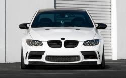 BMW M3 E92 White Front