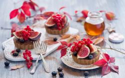 3840x2400 Wallpaper food, sweets, cakes, pastries, fruits, berries, figs,