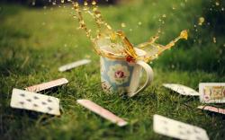 Cup Mug Tea Spray Splash Drops