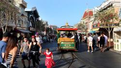 Evidence suggests that the latest measles outbreak has spread beyond people who visited Disneyland between Dec