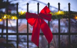 Fence Ribbon Red Holiday Garland Lights Winter
