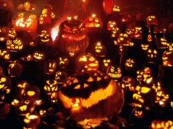 1024x768 1152x864 1280x1024 1600x1200 1280x960. Pumpkin invasion - halloween wallpaper