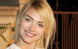 Please check our latest hd wallpaper widescreen below and bring beauty to your desktop. Imogen Poots Wallpaper