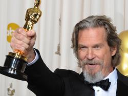 We heard a little less than a month ago that Jeff Bridges was close to signing on for R.I.P.D. He'd be replacing Zack Galifianakis in a role that puts him ...