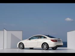 Mercedes E Class Coupe White ...
