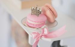 Mood Cookies Pink Crown