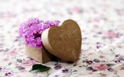 Mood Flowers Purple Box Heart