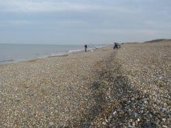File:Looking south east on shingle beach Salthouse - geograph.org.uk -