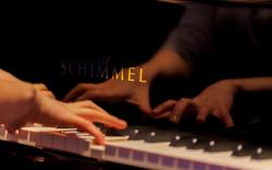 Piano Schimmel Music