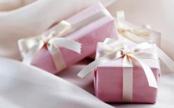 Pink Gift Box Wallpaper