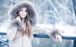 Blonde Russian Girl Winter Photo HD Wallpaper