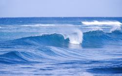 Download Calm Sea Waves wallpaper