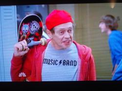 Someone was watching 30 Rock, saw Steve Buscemi wearing this, took a picture of their TV screen, and sent it to us.