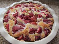 To celebrate Memorial Day weekend, I'm sharing one of my favorite summer dessert recipes — Smitten Kitchen's Strawberry Summer Cake.