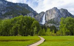 View: Stunning Yosemite wallpapers and stock photos