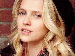 As reported exclusively by Variety today, Australian actress Teresa Palmer (Warm Bodies) is in negotiations to play the female lead in a reboot of the 1991 ...