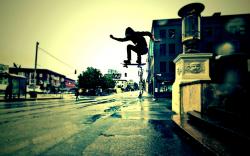 Urban skateboard trick Wallpapers Pictures Photos Images. «